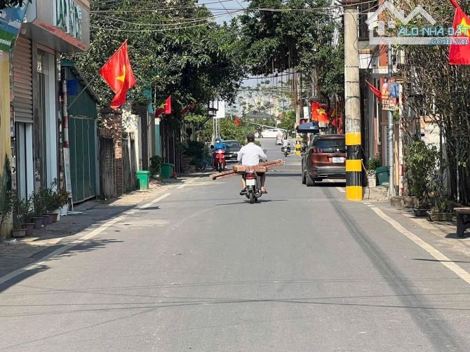 🔥🔥Cc gửi b.án 63m2 Yên Sở morning đỗ cửa 20m trục chính 3.x tỷ