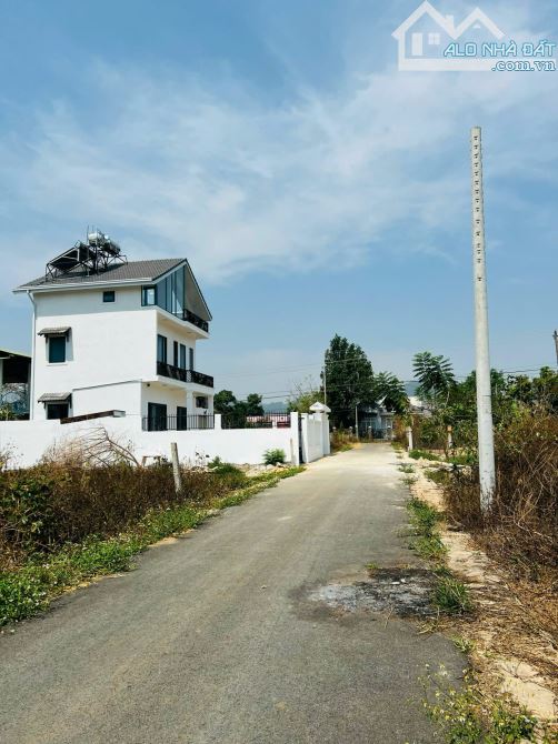 Giảm giá bán gấp Đất Biệt Thự Tà Nung  - Đà Lạt .- 436m2  - Gía 5 tỷ