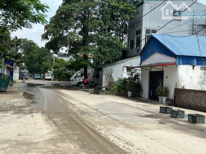 Bán mản đất 244m2 kinh doanh đẹp trục chính đường mới Ấp sáp Mai,Võng La,Đông Anh,Hà Nội