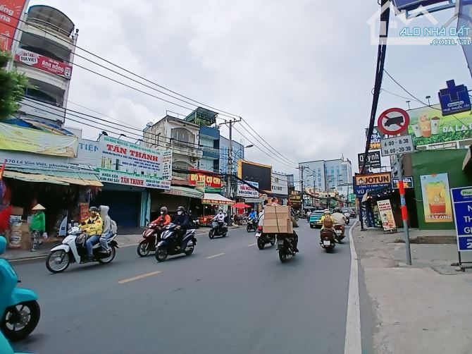 🔥 VỊ TRÍ ĐỈNH TRUNG TÂM HIỆP PHÚ - CÁCH LÊ VĂN VIỆT 30 M 💯 NHÀ ĐẸP 3 TẦNG 70 M² (3.5×20)
