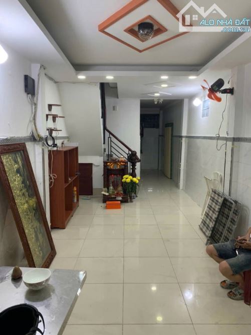 CHỈ 5.2TỶ còn TL CÓ NGAY NHÀ ĐẸP NGUYỄN TRI PHƯƠNG, P.4 - TT Q.10  – 42m2- HẺM RỘNG SẠCH