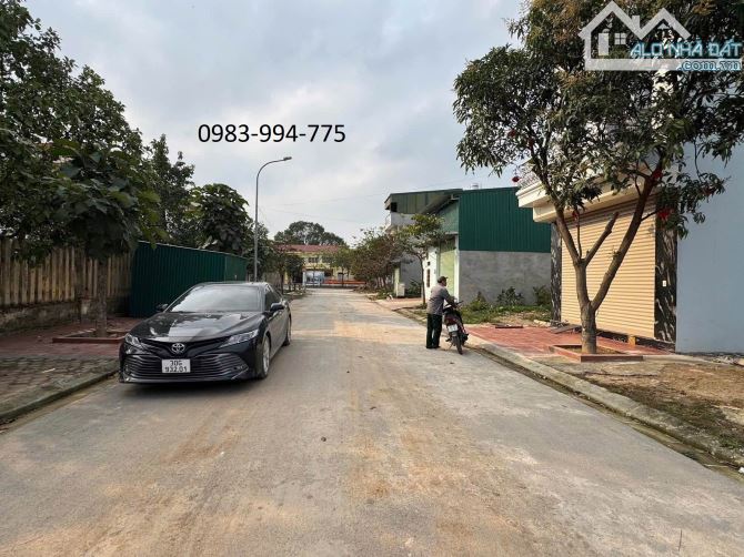 BÁN ĐẤT XUÂN LAI, GIA BÌNH. 95M2 * MT 5,2M * 2,3 TỶ. Ô TÔ TRÁNH, TRUNG TÂM LÀNG NGHỀ
