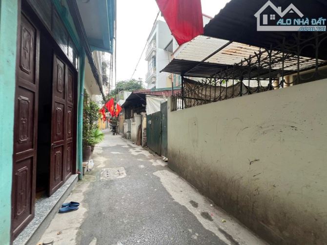 MẢNH ĐẤT NỞ HẬU MẶT NGÕ THÔNG KINH DOANH ĐỈNH TRẦN PHÚ  VĂN QUÁN HÀ ĐÔNG 64m 11 TỶ