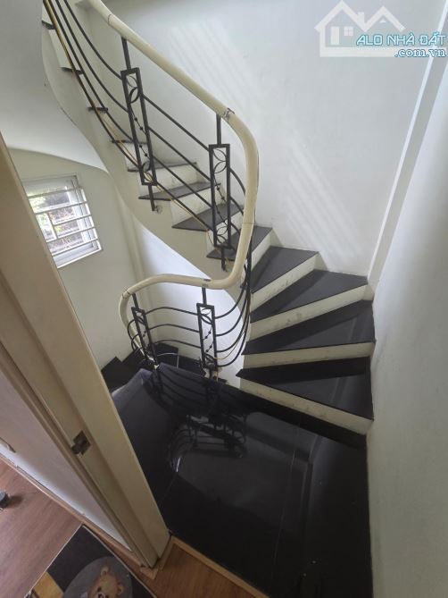 B.ÁN NH.À MẶT NGÕ - KINH DOANH - LÔ GÓC ngõ Văn Hương - Tôn Đức Thắng: 35 m2, 6 tầng 9.8tỷ - 1