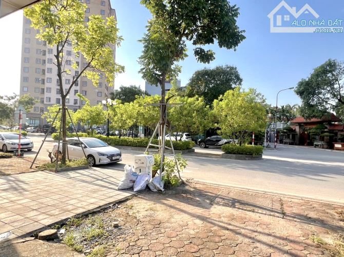 Phân Lô TĐC Long Biên vỉa hè oto tránh MT quyền lực 8.5m hậu 8.5m DT 90m2 - 1