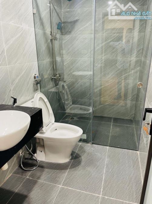 Bán nhà mới xây-lô góc- ô tô tránh cách 20 m- cách phố 50 m - 1