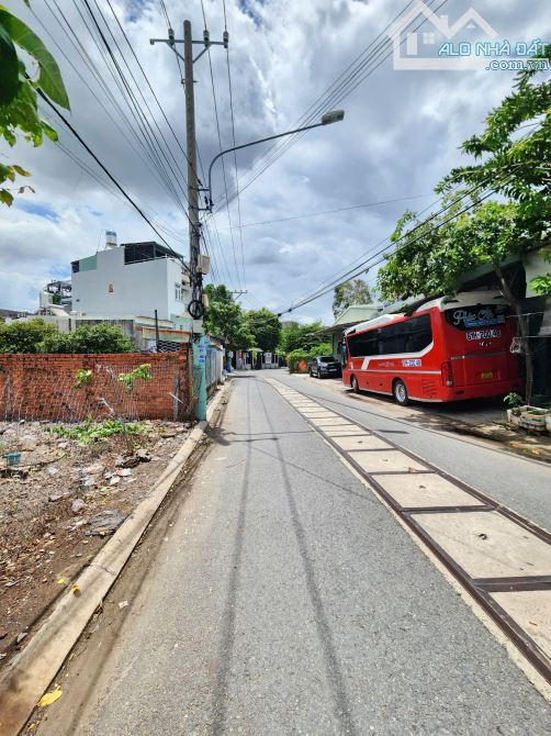đất 105,9m2 3ty750 TL MT đường Nguyễn Hiền, p.Dĩ An, Tp.Dĩ An - 1