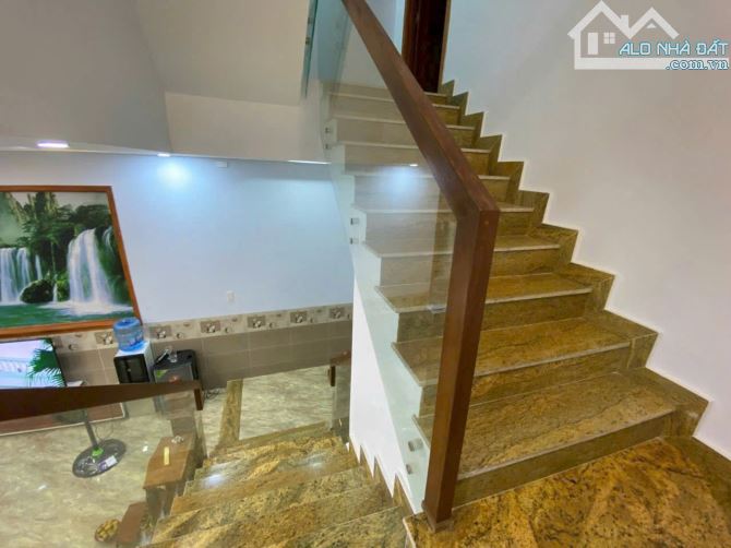 Bán nhà 1 trệt 2 lầu Long Bình Tân Biên Hòa - 1