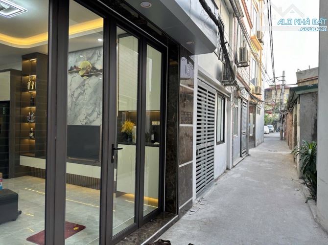 Bán nhà đẹp Phố Tựu Liệt Thanh Trì, 32m 5 tầng 4 ngủ, Nội thất Sịn, Ô tô đỗ Free Giá 5.5tỷ - 1