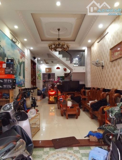 𝐇Ẻ𝐌 𝐕𝐈𝐏 𝟖𝐌 𝐊𝐇𝐔 𝐍𝐇À 𝐆𝐈À𝐔 𝐇𝐈Ệ𝐏 𝐓𝐇À𝐍𝐇 🟩 𝐍𝐇À ĐẸ𝐏 Ở 𝐍𝐆𝐀𝐘 🟨 𝟑 𝐓 - 1