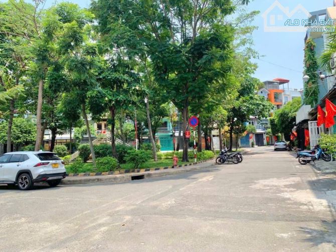 Khu phân lô VIP Cầu Xéo, Tân  Phú DT 4 x 20, 4 Tầng - 1