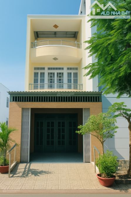 BÁN NHÀ ĐẸP CHÍNH CHỦ MẶT TIỀN RỘNG KHU DÂN CƯ CAO CẤP CẠNH BẾN XE QUẬN 8, NHỈNH 7 TỶ - 1