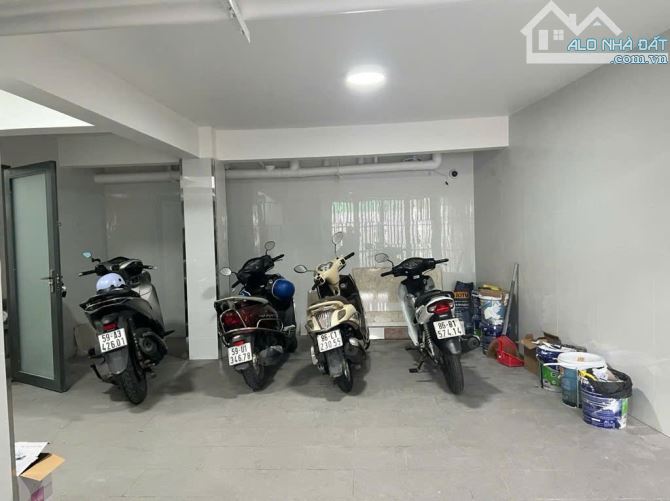 Bán Gấp CHDV 6 tầng 26 phòng + 1 mặt bằng kinh doanh cafe, DThu gần 200tr/th 28 tỷ hơn - 15