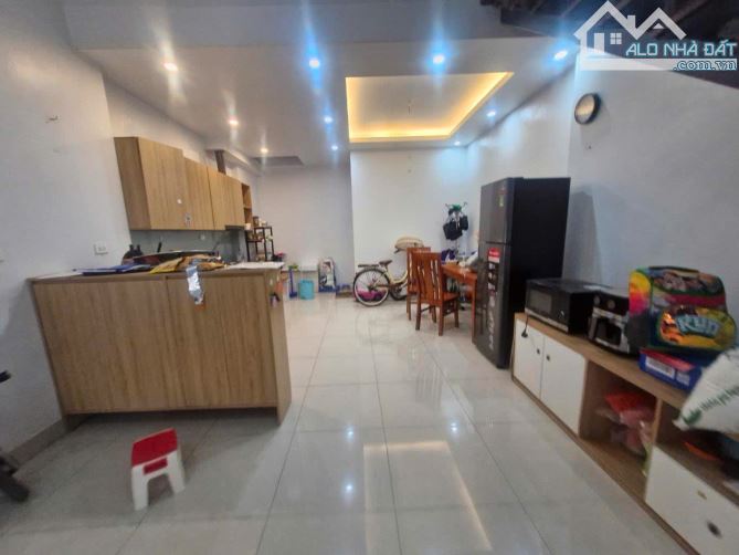 Bán nhà Vạn Phúc_Phân lô,Ô tô vào nhà_Ngõ thông_Kinh doanh_cách nhà ra khu DV_45m²x6T_9tỷ - 1