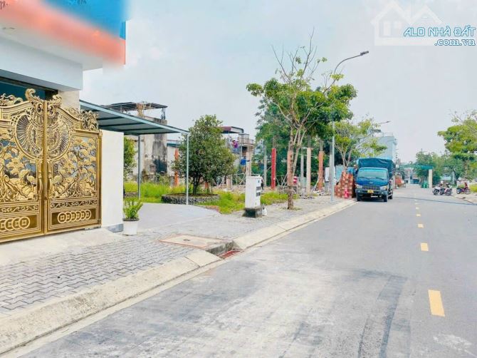 Bán nhà 1 trệt 2 lầu Long Bình Tân Biên Hòa - 2