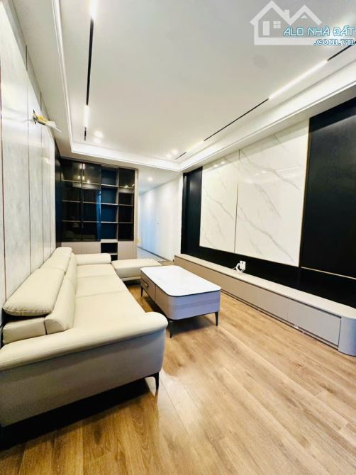 🔥CỰC HIẾM🔥 BÁN NHÀ THẠCH BÀN - LONG BIÊN - AEON - 48M² - 6 TẦNG TM - Ô TÔ - CHỈ 10.2 TỶ - 2