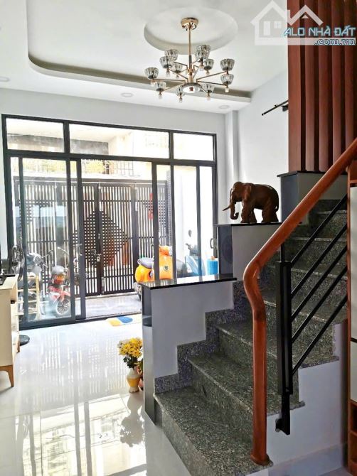 Bán Nhà Hẻm Xe Hơi Phường Linh Chiểu 62m2 Ngang 4m Dài 15,5m 4 Tầng Nhỉnh 8 Tỷ - 2