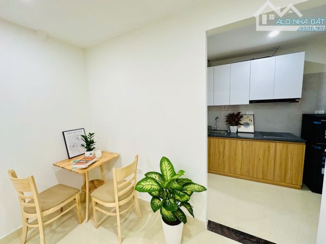 Bán nhanh tòa CCMN Khương Trung, gần phố, lô góc, 90m2*7T, TM, 24 PN KK, Dt 140tr / tháng - 2