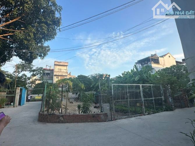 Cần bán Lô Góc Nhánh Nguyễn Văn Linh, phường Phước Nguyên Trung tâm TP Bà Rịa - 2
