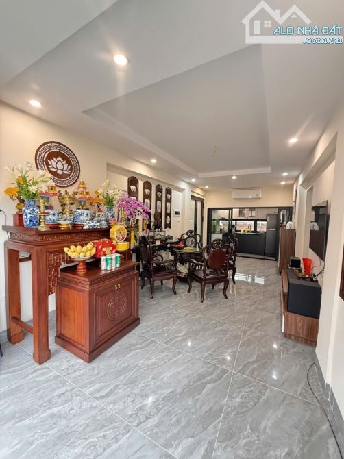 Siêu Phẩm tập thể ở phố Thái Thịnh trung tâm Quận Đống Đa tiện ích nhiều ở sướng - 2