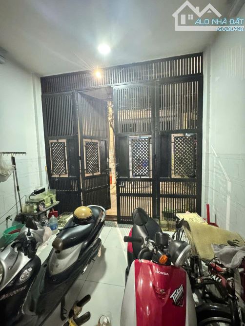 Nhà đẹp khu dân cư,ô tô ngủ trong nhà Linh Đông - 3