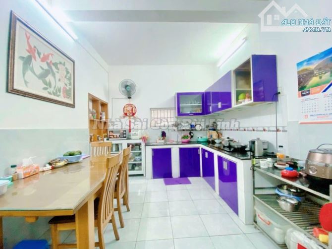 BÁN LÔ GÓC 2 MTKD HOÀNG HOA THÁM - HXH 10M THÔNG, SÁT GA T3, 3 TẦNG, 62M2(4.4X15), 11.X TỶ - 3