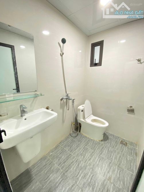 🔐Bán nhà CCMN CHÙA BỘC, cách mặt phố 20m, 90m2 x 7 Tầng - thang máy- phòng rộng rãi - 3