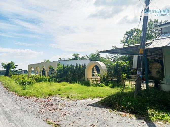 Bán đất view sông Sài Gòn - 2616m2 - 28x48 nở hậu 74m - 300m2 thổ cư - xã Bình Mỹ - Củ Chi - 3