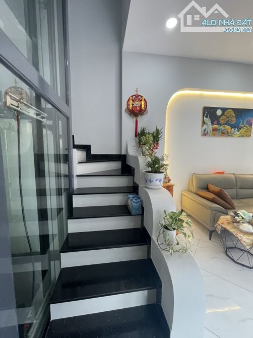 BÁN NHÀ MỚI 4 TẦNG CÓ THANG MÁY – HẺM XE HƠI TRÁNH NHAU – TRẦN VĂN KHÁNH, QUẬN 7 – 8.9T tl - 3