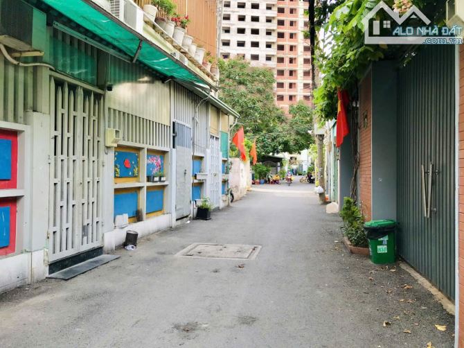 GIÁ ĐẦU TƯ 50tr/m2 - CÁCH TÂY HOÀ 100M, GẦN NGÃ TƯ MK, CHÍNH - HẺM XE HƠI- 220M2 - 3