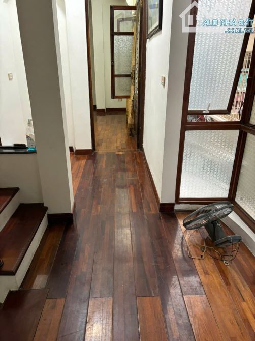 Cho thuê nhà riêng 4 tầng 3 mặt thoáng phố Bùi Ngọc Dương, Thanh Nhàn. - 3