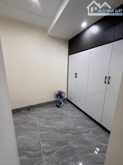 Siêu Phẩm tập thể ở phố Thái Thịnh trung tâm Quận Đống Đa tiện ích nhiều ở sướng - 3