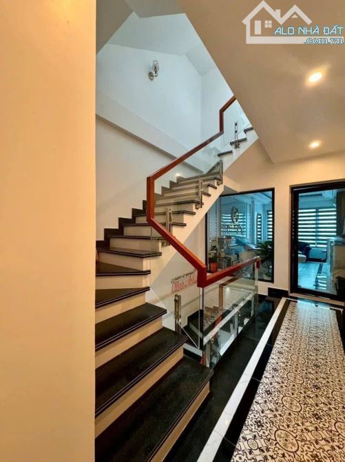 🏡 SIÊU PHẨM 4 TẦNG KINH DOANH – TRỤC ĐƯỜNG TRẦN NGUYÊN HÃN, LÊ CHÂN – CHỈ 5,6 TỶ - 4