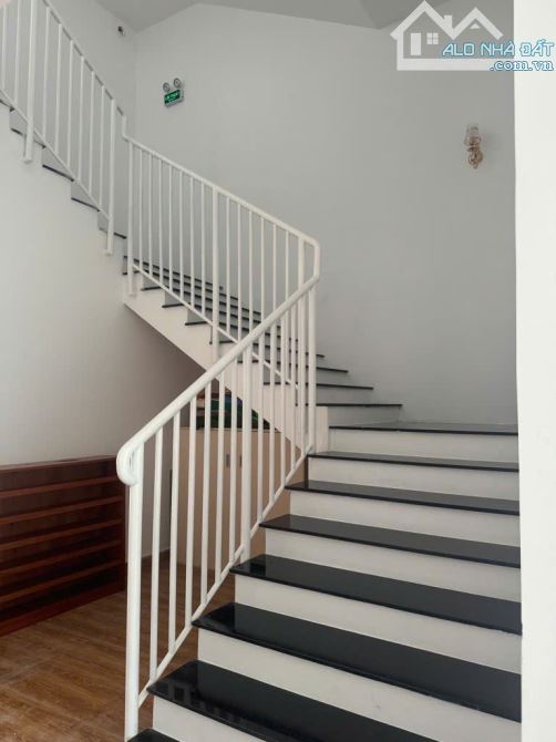 CHDV 5 tầng THANG MÁY Mặt tiền đường TX38, phường TX, Q12, dt 287m2 (10mx29m)💰25,9Tỷ - 4