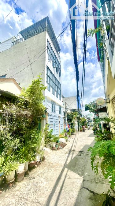 SIÊU PHẨM CĂN GÓC 2 MT, HẺM Ô TÔ NGUYỄN VĂN QUỲ, 6.5x9, 2 TẦNG, GIÁ 5.5 TỶ - 4