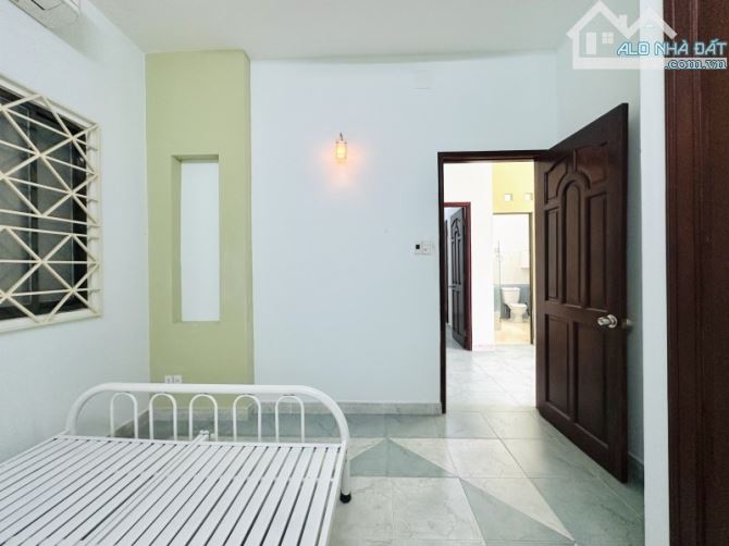 🏡 BÁN NHÀ BIỆT THỰ KIỂU CŨ – LÊ QUANG ĐỊNH, P11, BÌNH THẠNH – 77M² – 3 TẦNG – 10.X TỶ - 4