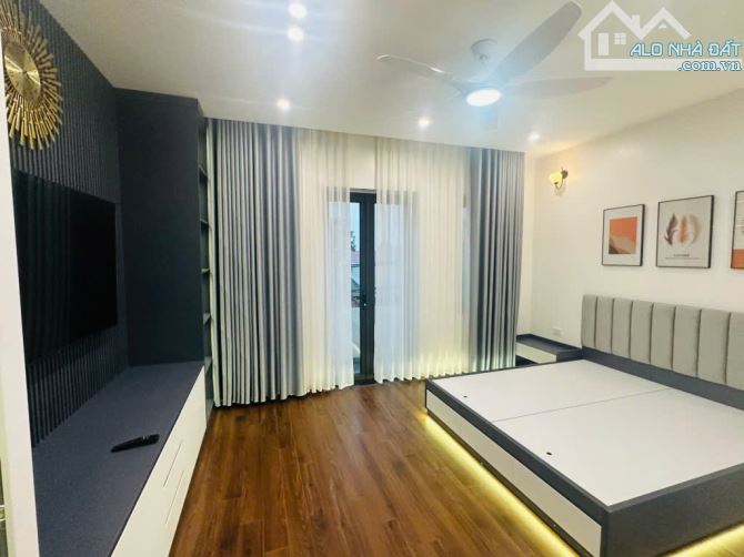 BÁN NHÀ 4 TẦNG ĐẸP LỘNG LẪY - NỘI THẤT CAO CẤP - KINH DOANH - Ô TÔ TRÁNH - VIEW HỒ CẦU TH - 4