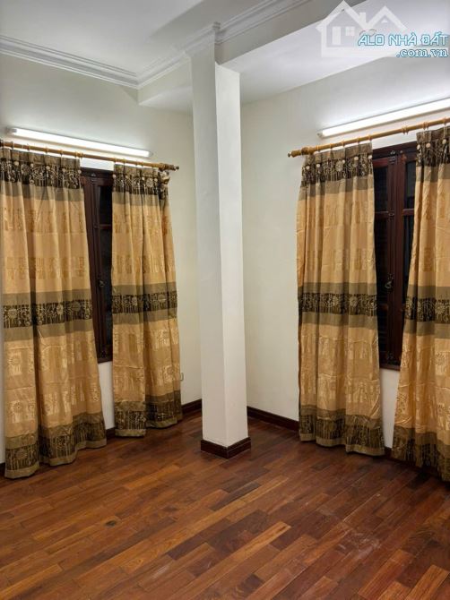 Cho thuê nhà riêng 4 tầng 3 mặt thoáng phố Bùi Ngọc Dương, Thanh Nhàn. - 4