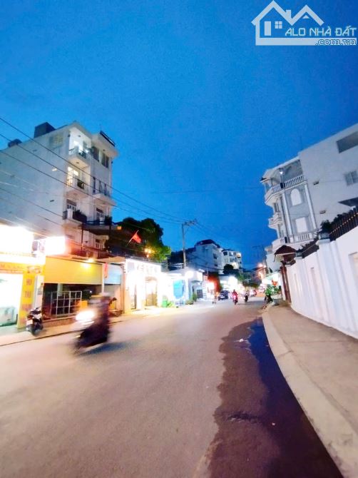 Khách sạn Mt sát đảo kim cương-12 phòng Nguyễn Tư Nghiêm-Nguyễn Tuyển-thu 100tr/t chỉ 18xt - 4