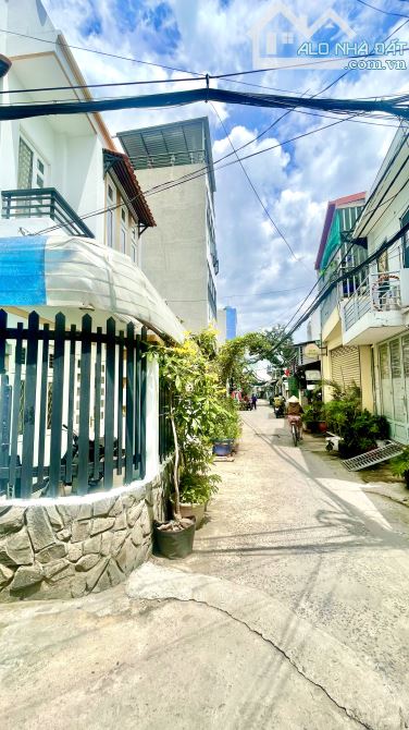 SIÊU PHẨM CĂN GÓC 2 MT, HẺM Ô TÔ NGUYỄN VĂN QUỲ, 6.5x9, 2 TẦNG, GIÁ 5.5 TỶ - 5