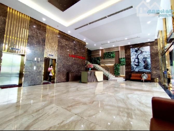 Sàn Thương Mại/ 210 Tỷ/ 2180 M2 / Tầng 1+2/ Ngoại Giao Đoàn - 5