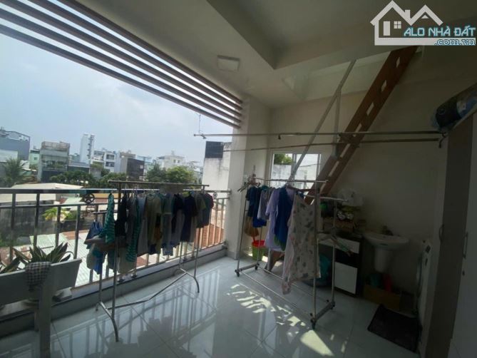 Nhà bán chính chủ HXH 1// đường số 5 p17 Gò vấp.ngang khủng 5,3m.3tầng 3pn-3wc.Giá 6tỷ - 5