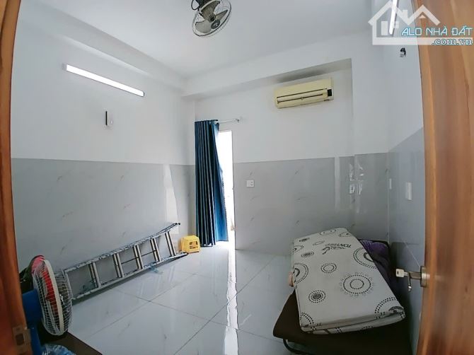 🔥 VỊ TRÍ ĐỈNH TRUNG TÂM HIỆP PHÚ - CÁCH LÊ VĂN VIỆT 30 M 💯 NHÀ ĐẸP 3 TẦNG 70 M² (3.5×20) - 5