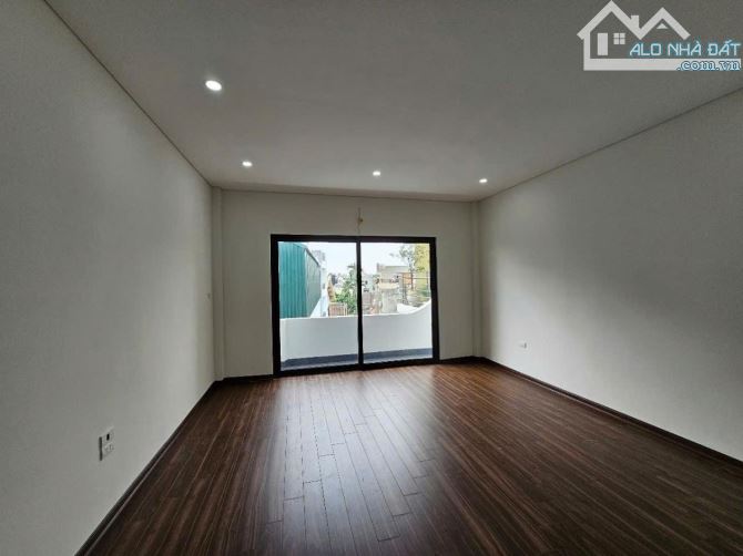 Siêu ngon giá đầu tư - nhà 49m x 5 tầng - MT 4,6m giá 7,95 tỷ - 6