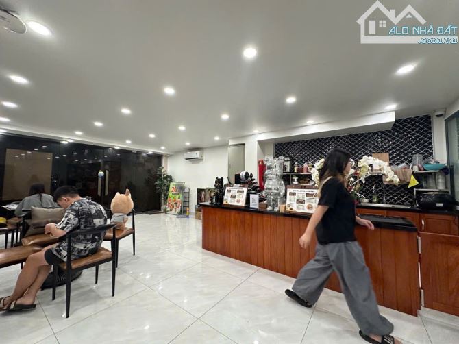 Bán Gấp CHDV 6 tầng 26 phòng + 1 mặt bằng kinh doanh cafe, DThu gần 200tr/th 28 tỷ hơn - 6