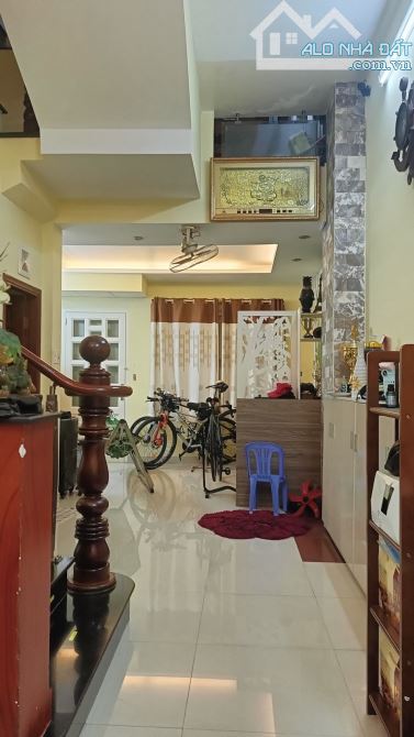 TÂN BÌNH -Lý Thường Kiệt 5 TẦNG HẺM Ô TÔ THÔNG 9 tỷ hơn - 7