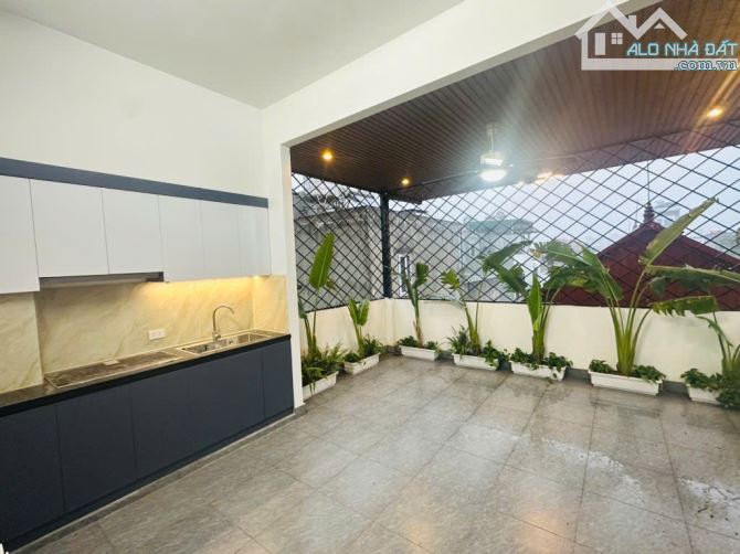 BÁN NHÀ 4 TẦNG ĐẸP LỘNG LẪY - NỘI THẤT CAO CẤP - KINH DOANH - Ô TÔ TRÁNH - VIEW HỒ CẦU TH - 8