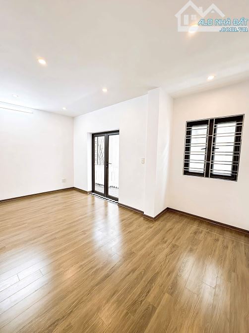 Bán nhà 3,5 tầng 50m2, ngang rộng hơn 5m nở hậu ngõ ô tô đỗ sát cửa đường Lạch Tray - 9