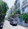 BÁN LÔ GÓC 2 MTKD HOÀNG HOA THÁM - HXH 10M THÔNG, SÁT GA T3, 3 TẦNG, 62M2(4.4X15), 11.X TỶ