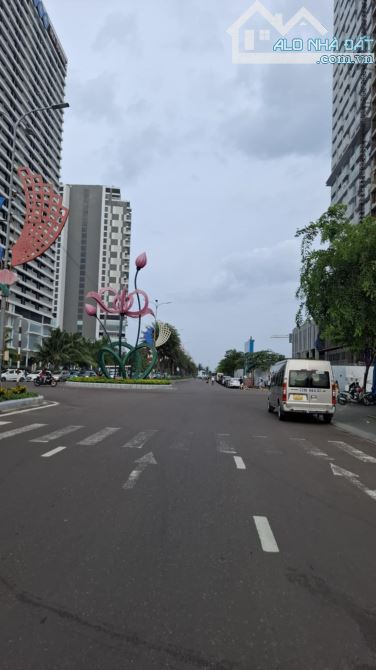 BÁN ĐẤT LÔ GÓC  MẶT TIỀN ĐƯỜNG TRẦN VĂN ƠN – TRUNG TÂM TP. QUY NHƠN 139M2